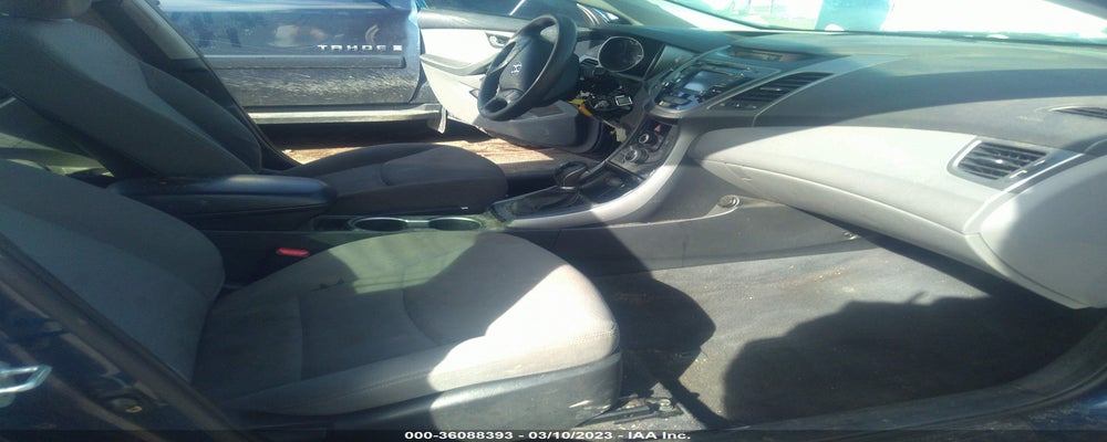 KMHDH4AEXFU456984 2015 HYUNDAI ELANTRA photo no. 5