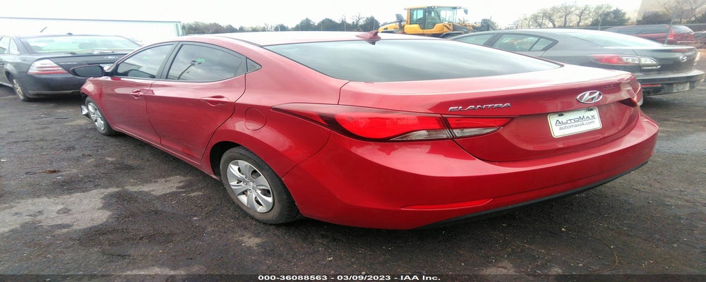 KMHDH4AE3GU643680 2016 HYUNDAI ELANTRA photo no. 3