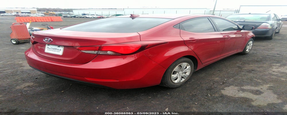 KMHDH4AE3GU643680 2016 HYUNDAI ELANTRA photo no. 4