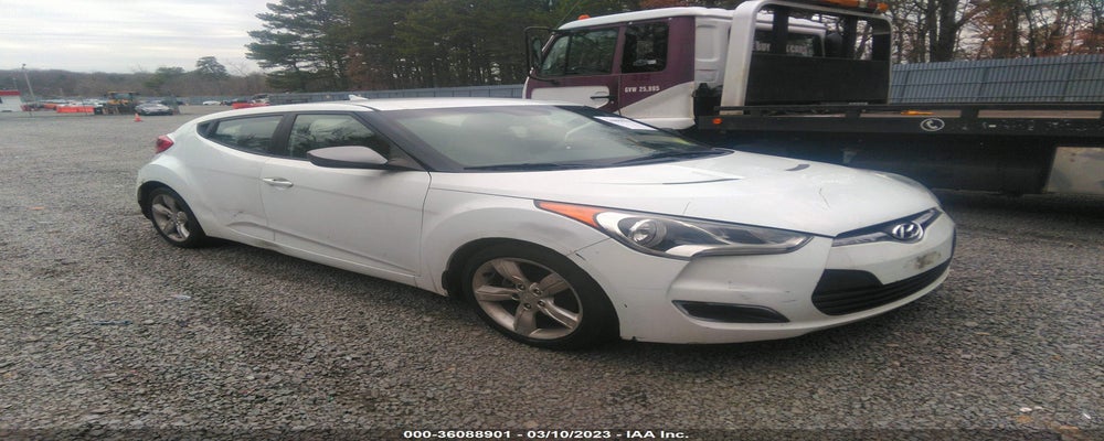 KMHTC6AD4CU029390 2012 HYUNDAI VELOSTER photo no. 3