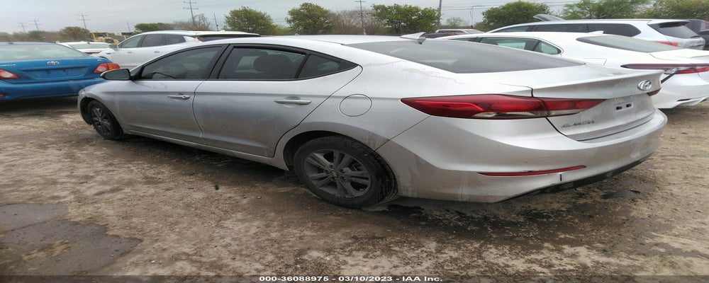 5NPD84LF8JH241374 2018 HYUNDAI ELANTRA photo no. 3