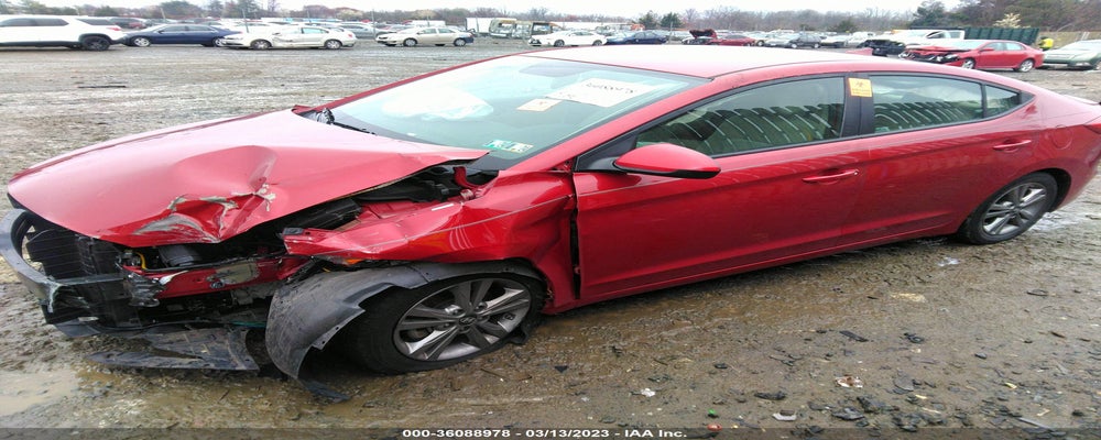 KMHD84LF2HU383070 2017 HYUNDAI ELANTRA photo no. 2