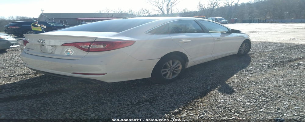 5NPE24AF6GH300066 2016 HYUNDAI SONATA photo no. 4