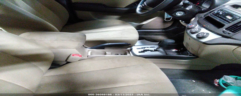 KMHDU4AD4AU137060 2010 HYUNDAI ELANTRA photo no. 5