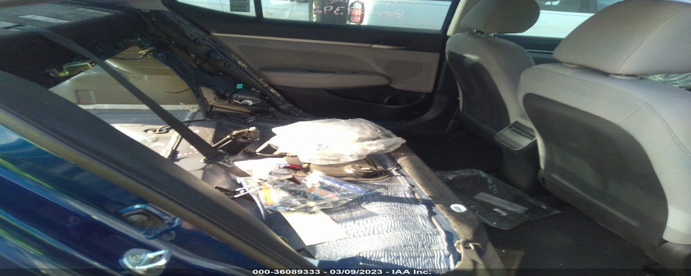 5NPD84LF8HH086948 2017 HYUNDAI ELANTRA photo no. 8