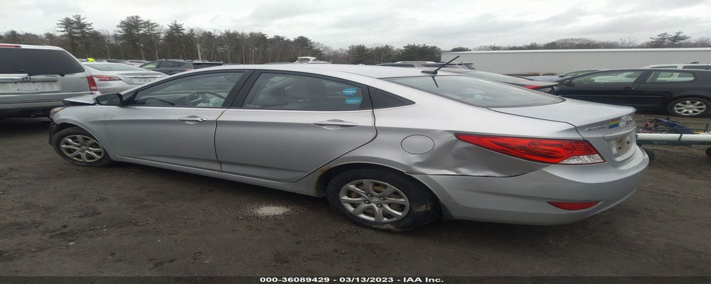 KMHCT4AE9DU399216 2013 HYUNDAI ACCENT photo no. 3