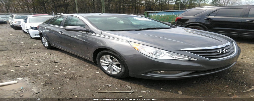 5NPEB4AC6DH715664 2013 HYUNDAI SONATA photo no. 1