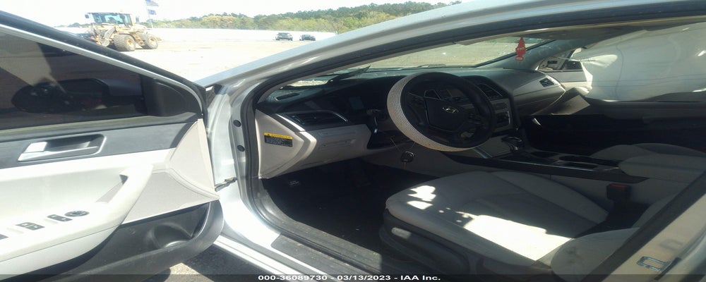 5NPE24AF4HH527323 2017 HYUNDAI SONATA photo no. 5