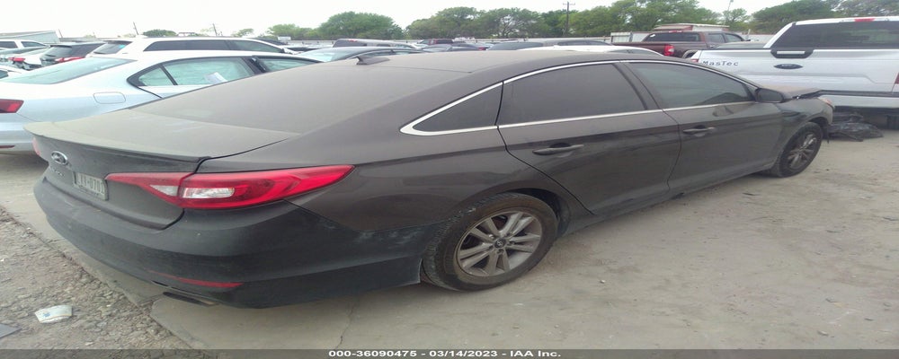 5NPE24AF9GH400792 2016 HYUNDAI SONATA photo no. 4