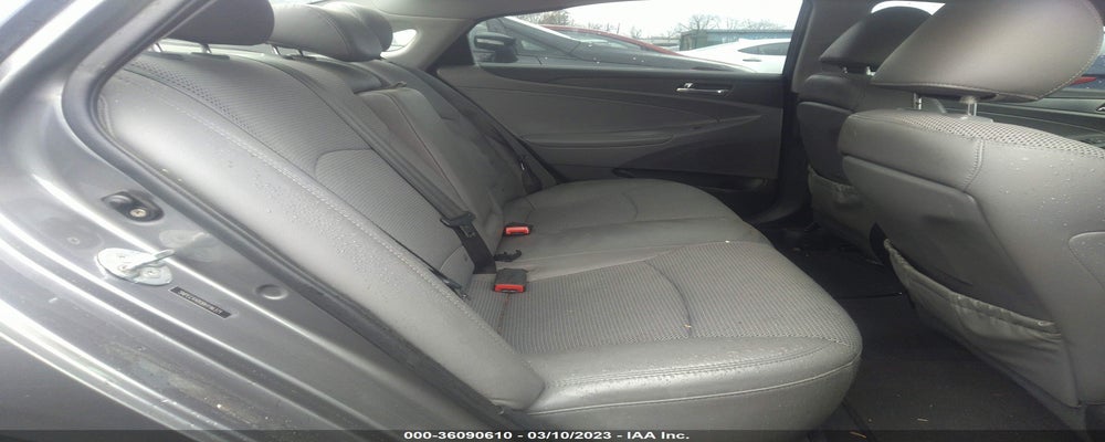 5NPEC4AB0BH196371 2011 HYUNDAI SONATA photo no. 8