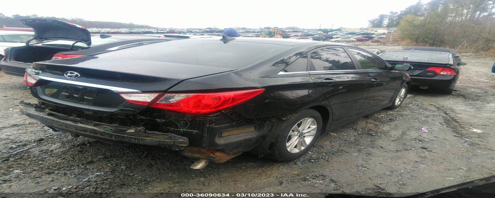 5NPEB4AC9EH893120 2014 HYUNDAI SONATA photo no. 4