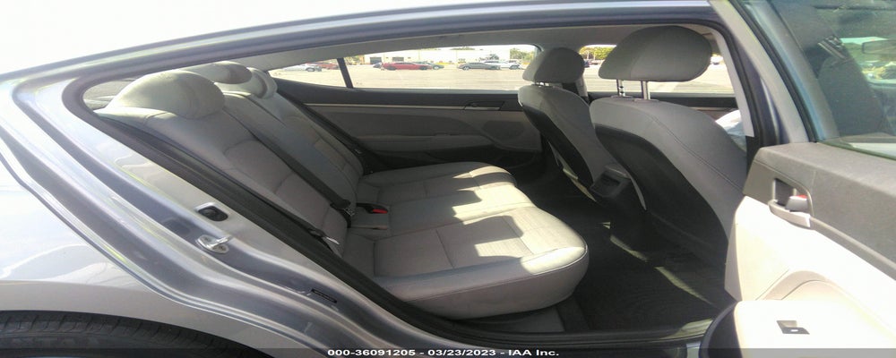 5NPD74LF2HH067024 2017 HYUNDAI ELANTRA photo no. 8