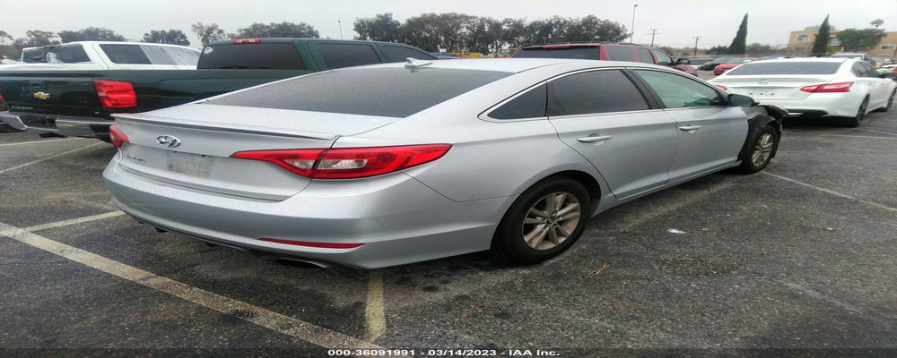 5NPE24AF9GH281657 2016 HYUNDAI SONATA photo no. 4