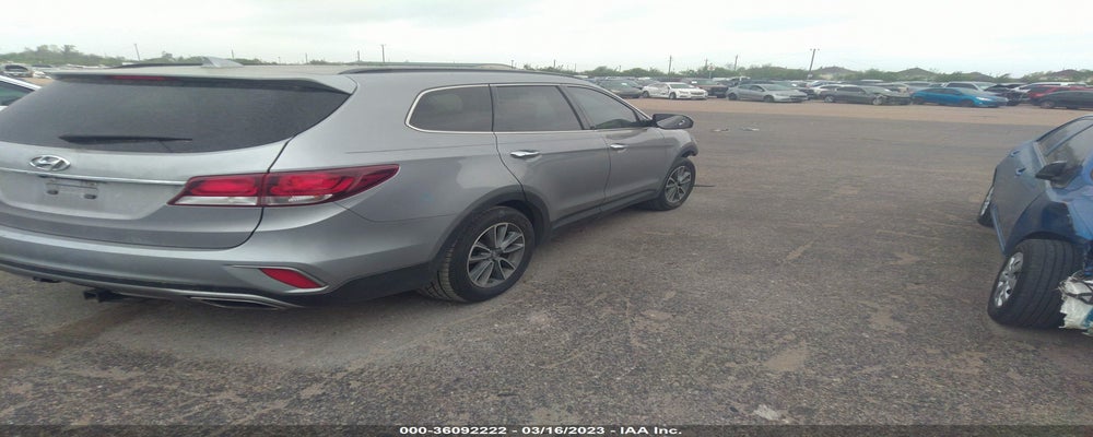KM8SM4HF7HU174323 2017 HYUNDAI SANTA FE photo no. 4