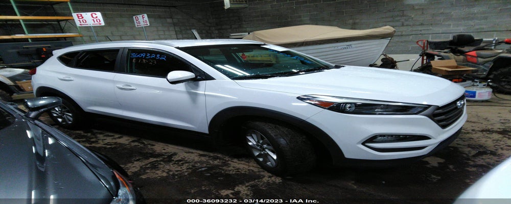KM8J33A40GU222020 2016 HYUNDAI TUCSON photo no. 18