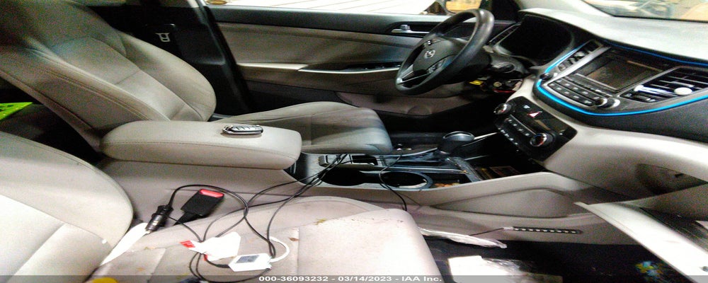 KM8J33A40GU222020 2016 HYUNDAI TUCSON photo no. 5