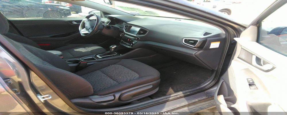 KMHC75LC7JU067681 2018 HYUNDAI IONIQ HYBRID photo no. 5