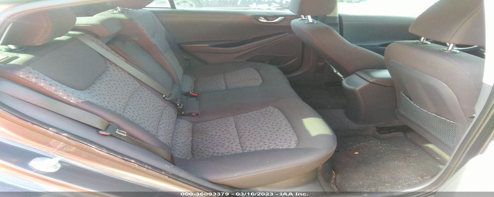 KMHC75LC7JU067681 2018 HYUNDAI IONIQ HYBRID photo no. 8