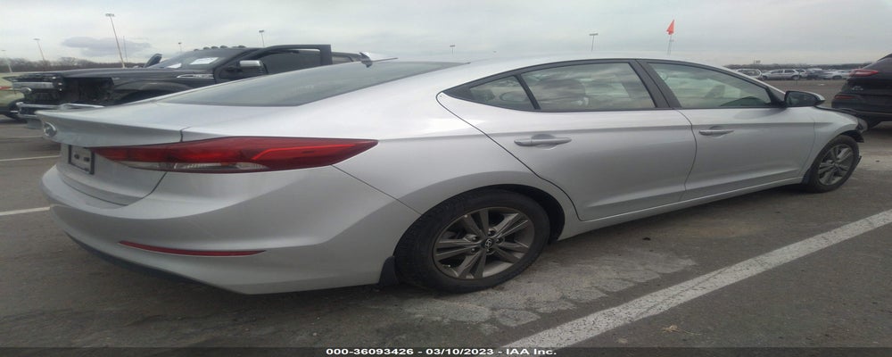 5NPD84LF6JH358645 2018 HYUNDAI ELANTRA photo no. 4