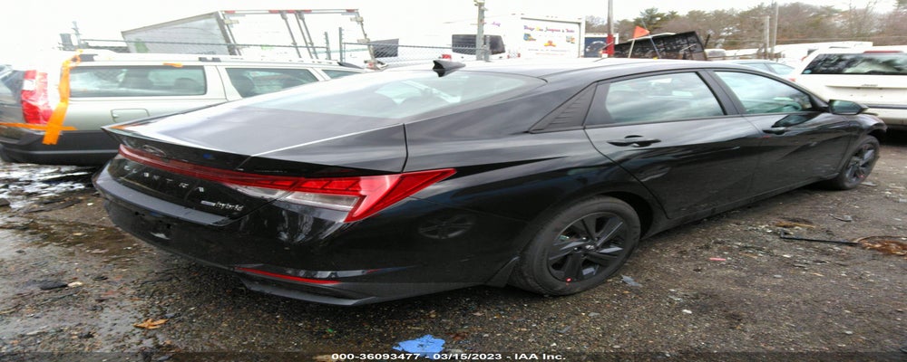 KMHLM4AJ1PU057998 2023 HYUNDAI ELANTRA HYBRID photo no. 4
