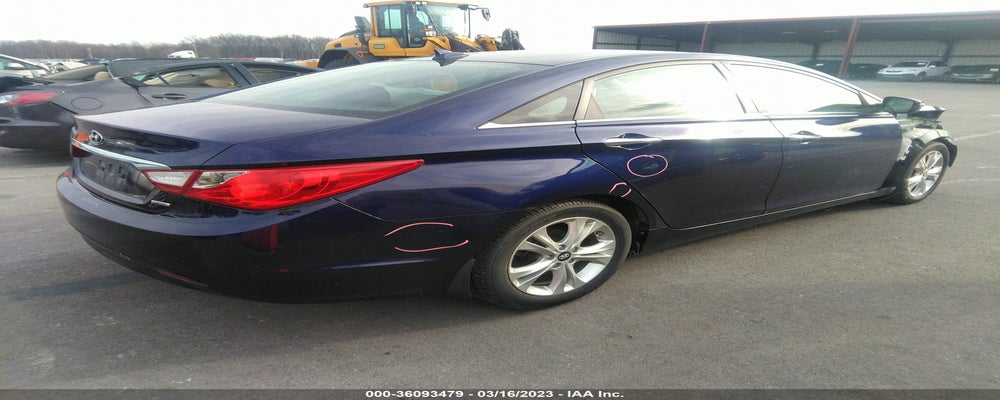5NPEC4AC2DH807626 2013 HYUNDAI SONATA photo no. 4