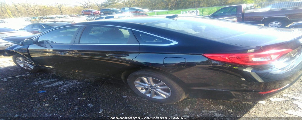 5NPE24AF1HH528980 2017 HYUNDAI SONATA photo no. 3