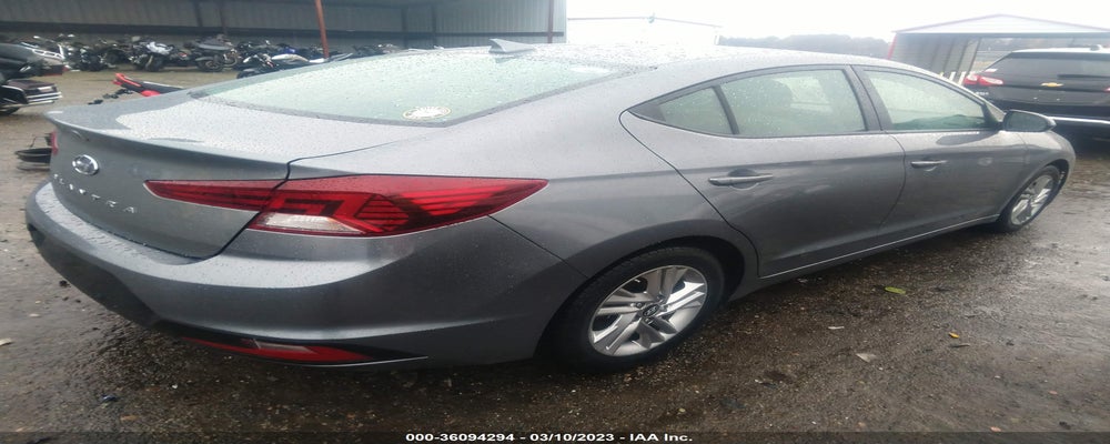 KMHD84LF4KU743057 2019 HYUNDAI ELANTRA photo no. 4