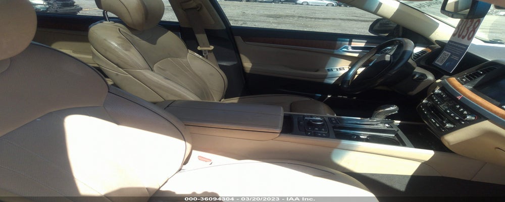KMHGN4JE4FU023523 2015 HYUNDAI GENESIS photo no. 5