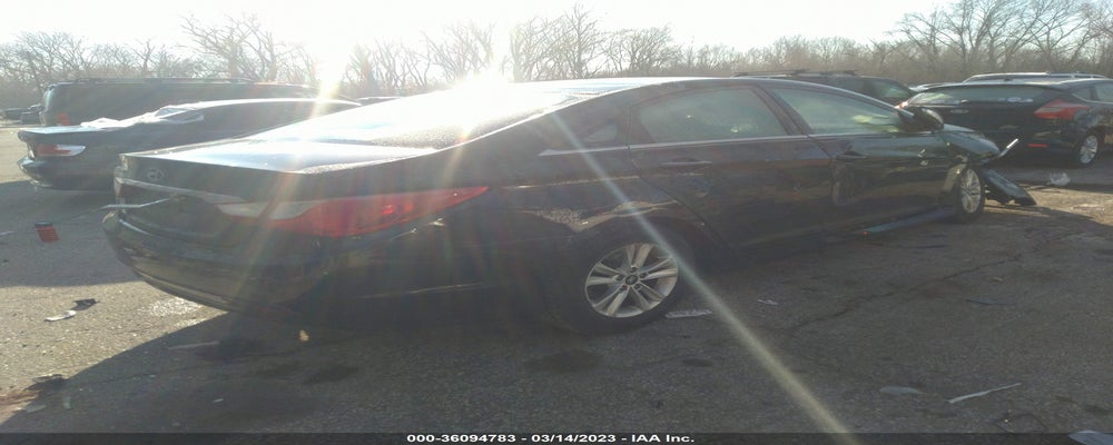 5NPEB4AC5EH947612 2014 HYUNDAI SONATA photo no. 4