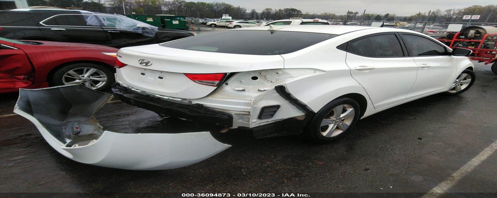 5NPDH4AE5DH326462 2013 HYUNDAI ELANTRA photo no. 4