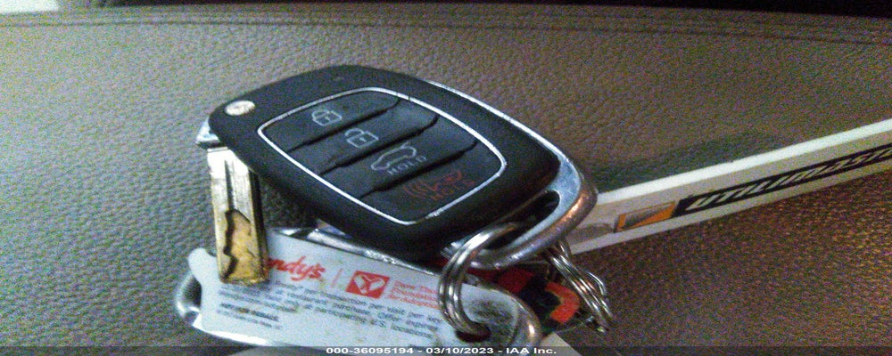 KM8J2CA48JU701599 2018 HYUNDAI TUCSON photo no. 11