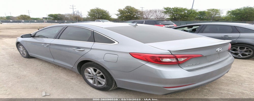 5NPE24AF2FH207513 2015 HYUNDAI SONATA photo no. 3
