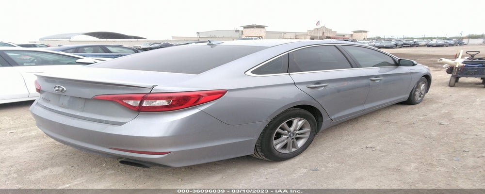 5NPE24AF2FH207513 2015 HYUNDAI SONATA photo no. 4