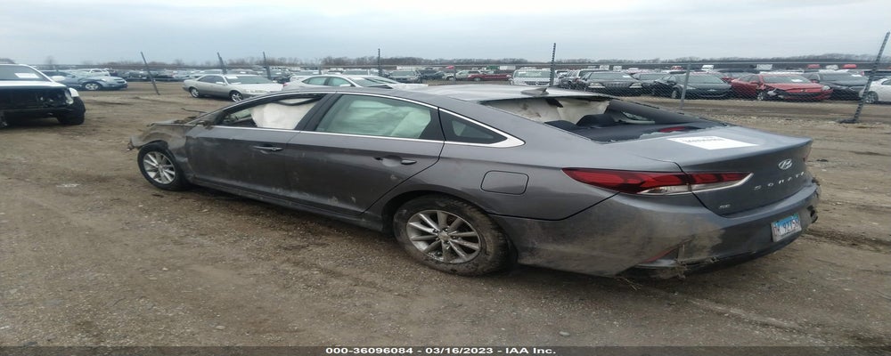 5NPE24AF9JH612776 2018 HYUNDAI SONATA photo no. 3