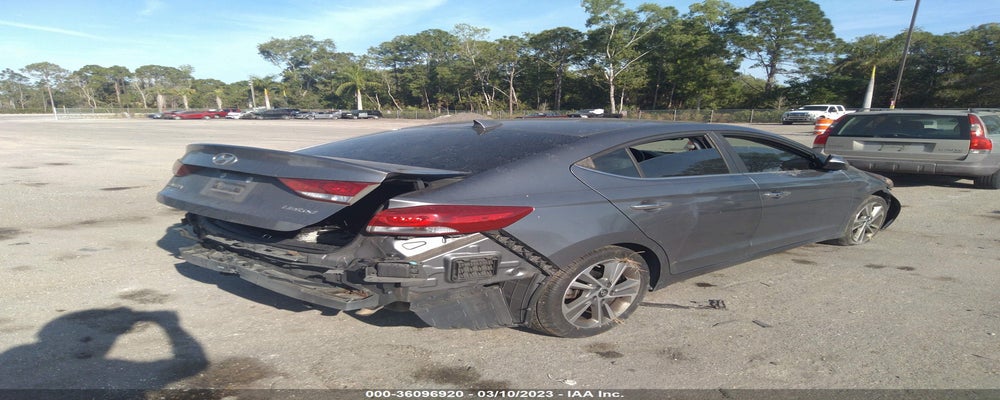 KMHD84LF4HU176244 2017 HYUNDAI ELANTRA photo no. 4
