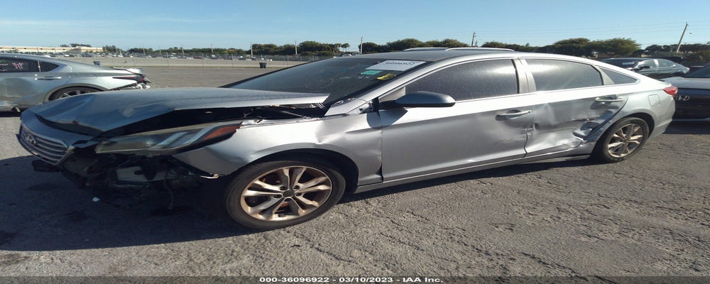 5NPE24AF9FH000844 2015 HYUNDAI SONATA photo no. 2