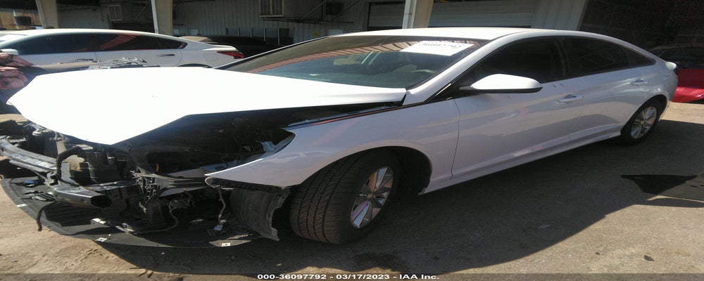 5NPE24AF0KH802497 2019 HYUNDAI SONATA photo no. 2