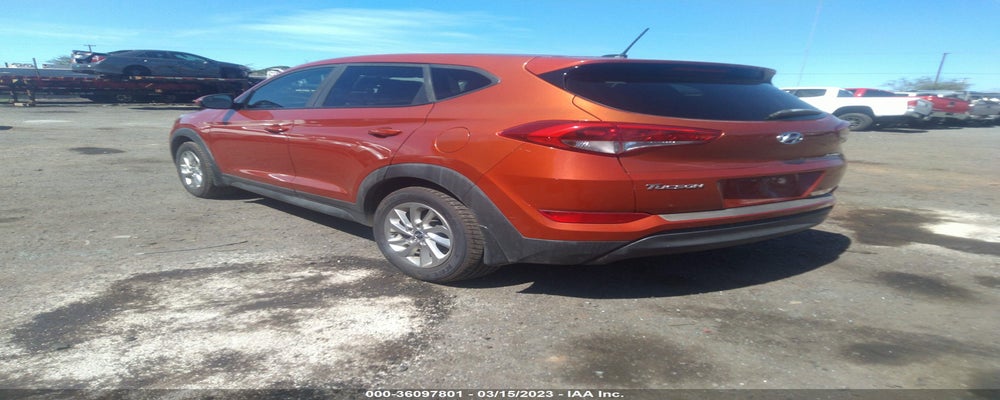KM8J23A47HU387082 2017 HYUNDAI TUCSON photo no. 3