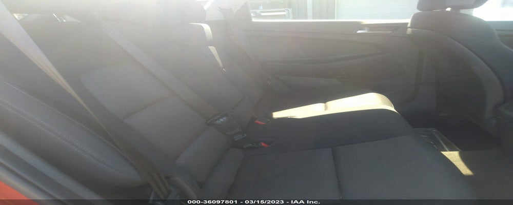 KM8J23A47HU387082 2017 HYUNDAI TUCSON photo no. 8