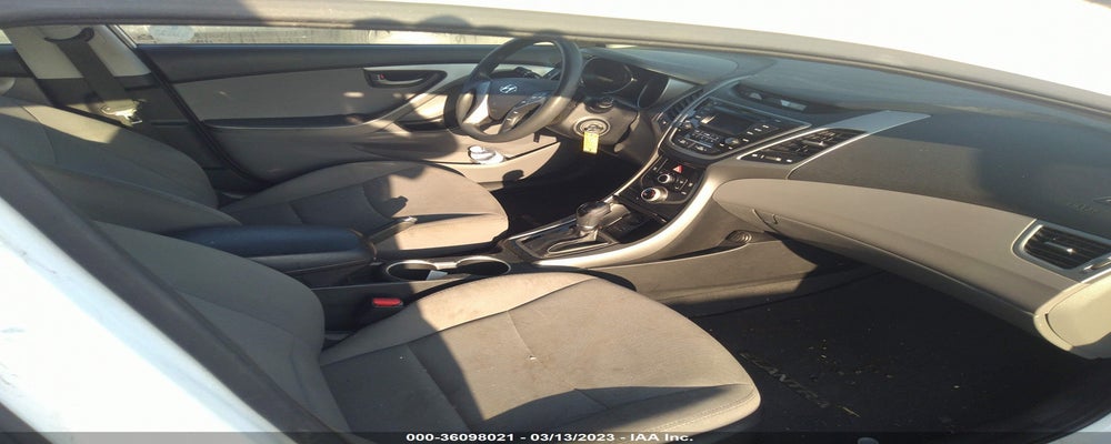 5NPDH4AE9GH776166 2016 HYUNDAI ELANTRA photo no. 5
