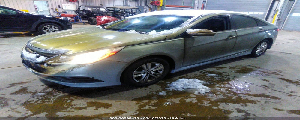 5NPEB4AC9EH886412 2014 HYUNDAI SONATA photo no. 2