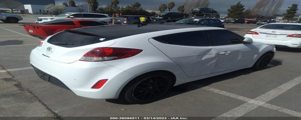 KMHTC6AD5CU022545 2012 HYUNDAI VELOSTER photo no. 4