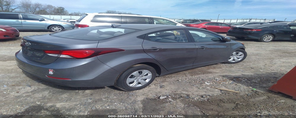 KMHDH4AE8GU635204 2016 HYUNDAI ELANTRA photo no. 4