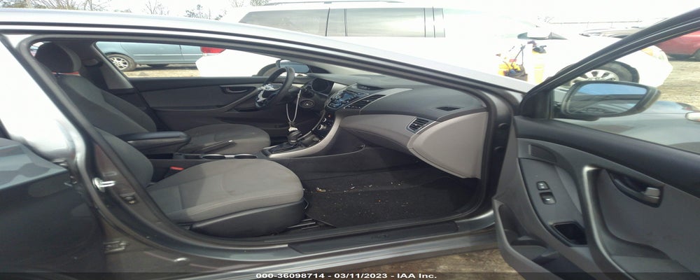 KMHDH4AE8GU635204 2016 HYUNDAI ELANTRA photo no. 5