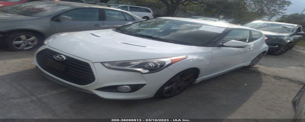 KMHTC6AE2DU168234 2013 HYUNDAI VELOSTER photo no. 2