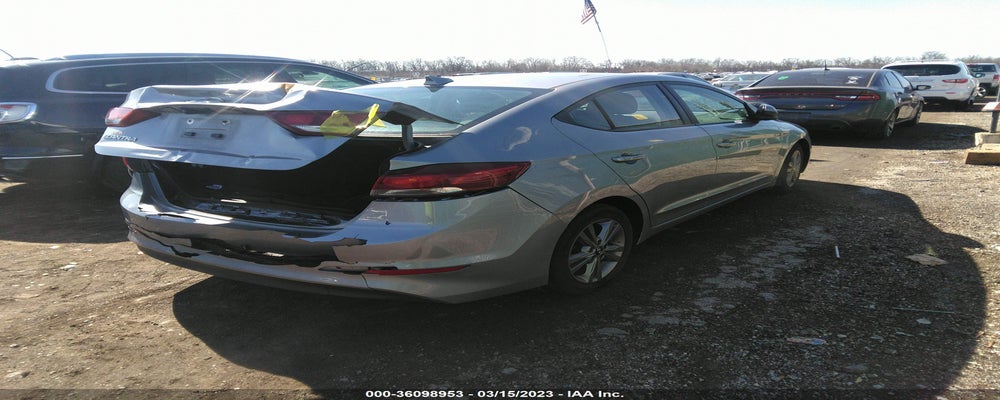 5NPD84LF7HH150462 2017 HYUNDAI ELANTRA photo no. 4