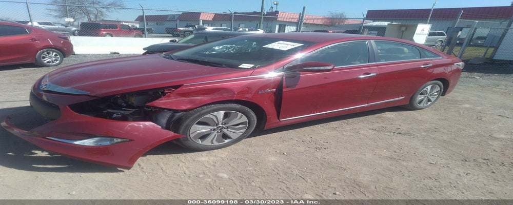 KMHEC4A48FA119337 2015 HYUNDAI SONATA HYBRID photo no. 2