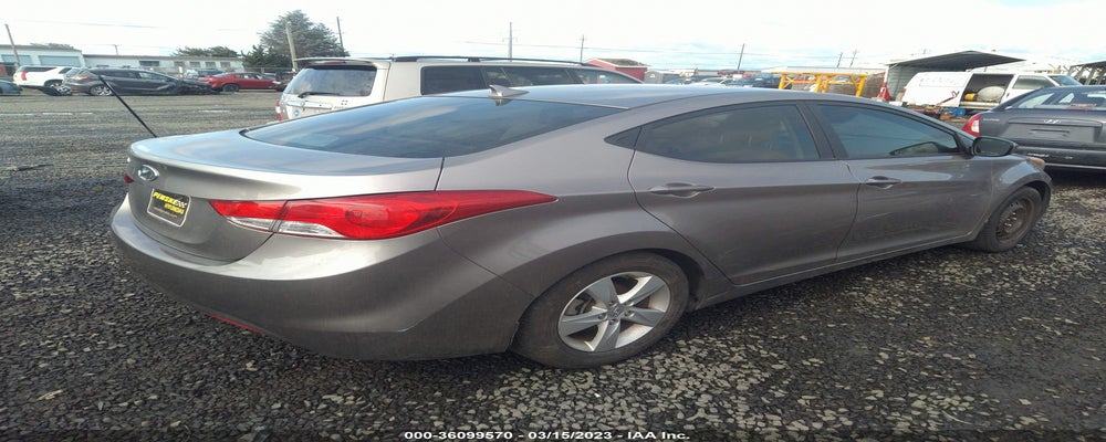5NPDH4AE7DH252770 2013 HYUNDAI ELANTRA photo no. 4
