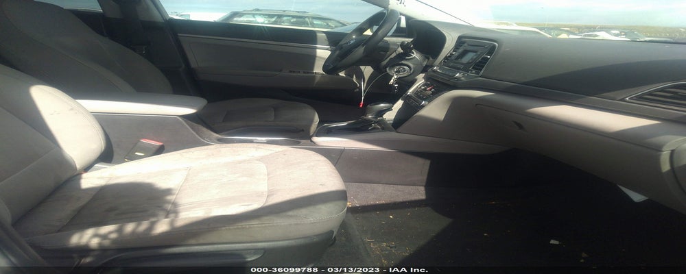 KMHD74LF7JU468799 2018 HYUNDAI ELANTRA photo no. 5