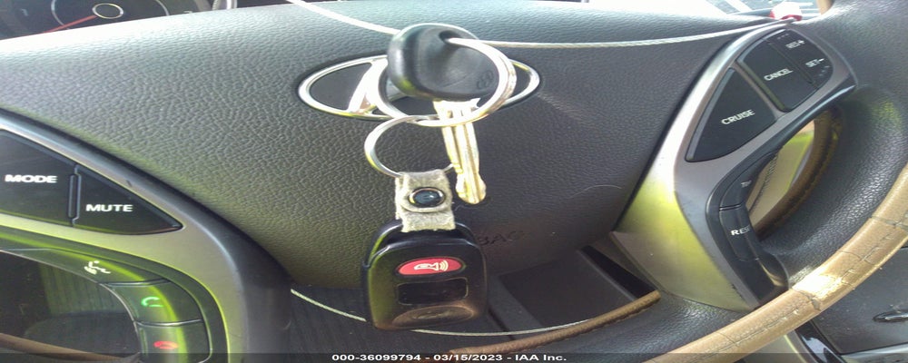 5NPDH4AE8DH422523 2013 HYUNDAI ELANTRA photo no. 11
